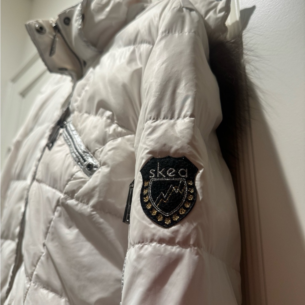 Skea White Down Ski Coat ladies size 6